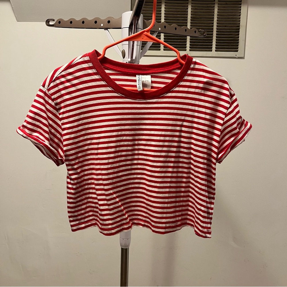 H&M Divided Red and White Striped Crop Top size medium